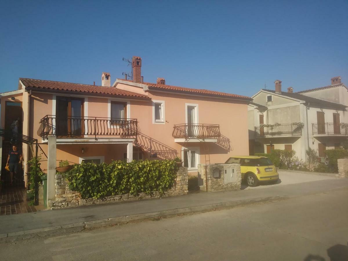 Oliver Art Apartment Poreč Exterior foto